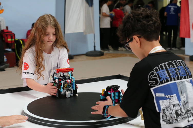 Hatay Valiliği, Hatay Büyükşehir Belediyesi ve İl Milli Eğitim Müdürlüğü