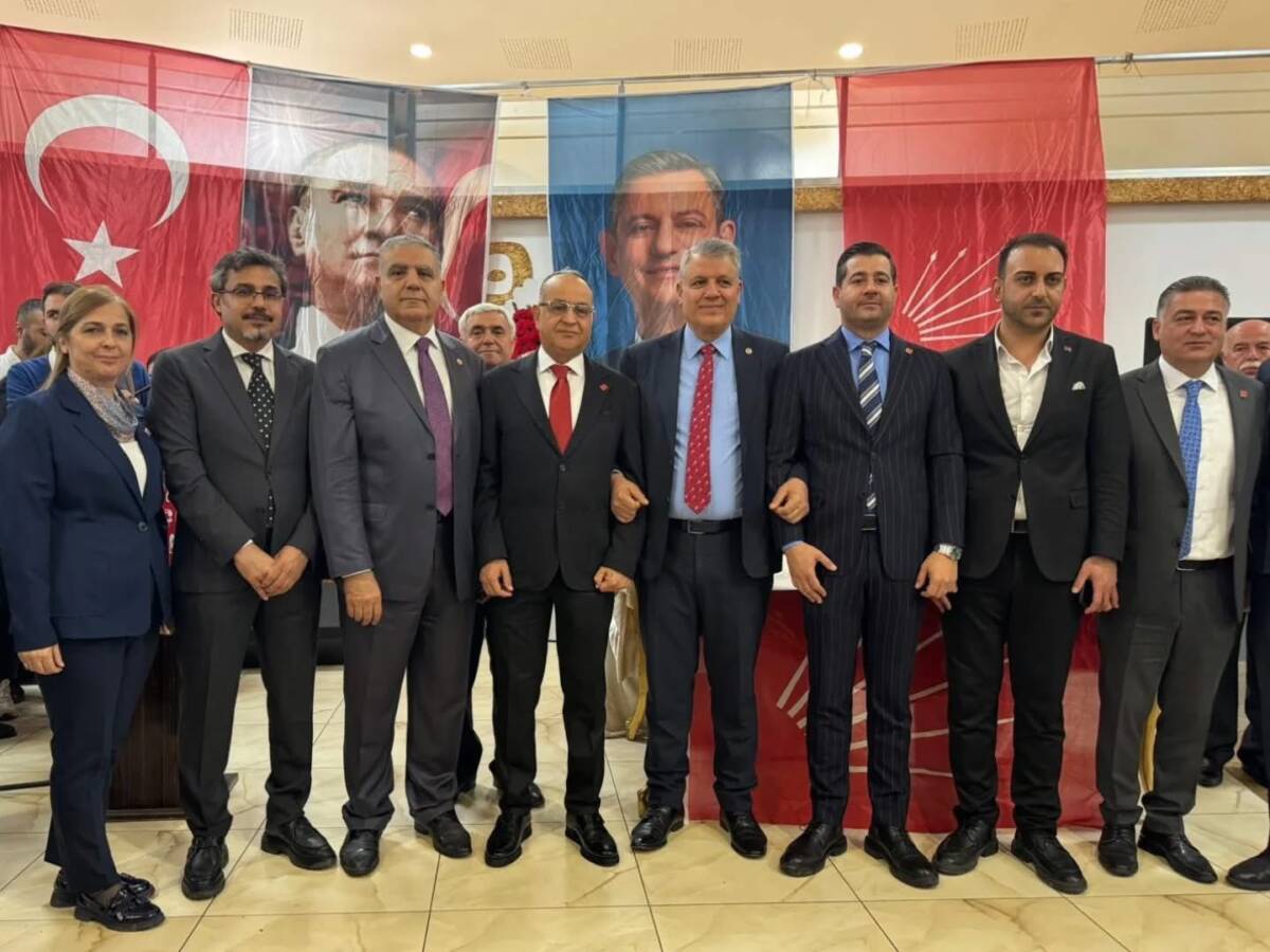 Geçmiş kongre sürecinde yaşanan tartışmalar ve bazı delegelerin mesafeli duruşunun