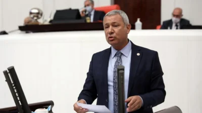 CHP Adana Milletvekili Orhan Sümer, 6 Şubat depremlerinin ardından depremzedeler