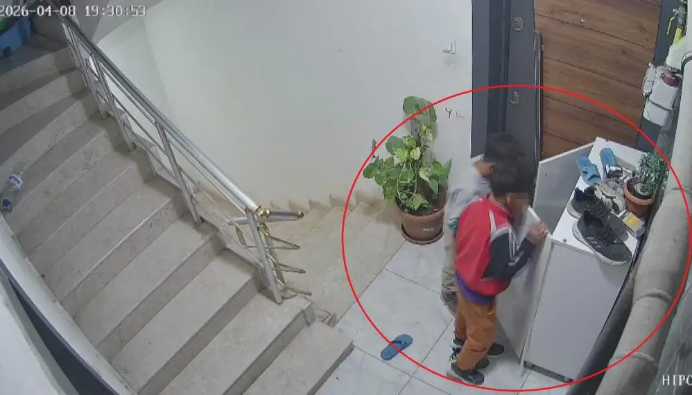 Hatay'da evinin önünden çalınan ayakkabılarının peşinden dedektif gibi iz süren