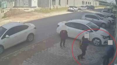 Hatay’ın Reyhanlı ilçesinde, daha 11 yaşında olan bir çocuk, okul