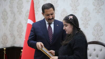 Dünya Otizm Farkındalık Günü kapsamında Hatay’da otizmli bireyler ve aileleri,