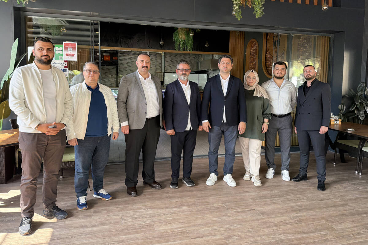 6 Şubat depremlerinin yaralarını sarmaya çalışan Hatay esnafı için anlamlı