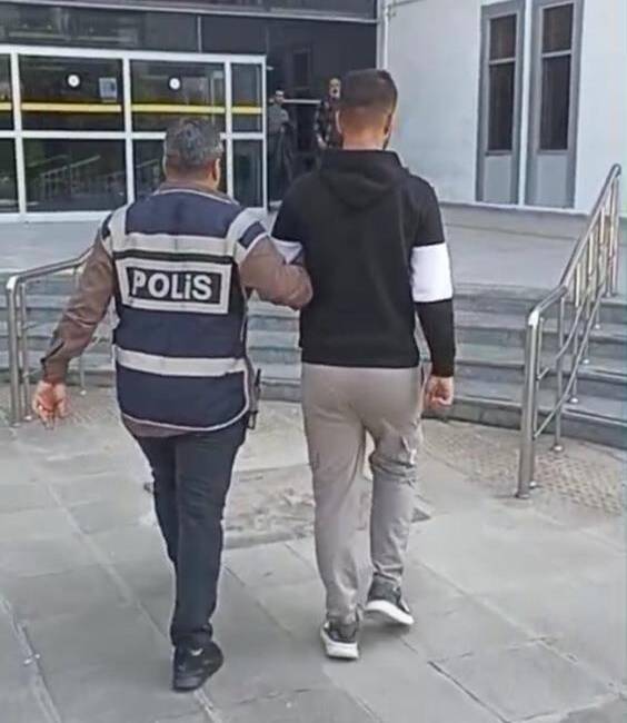 Hatay’da hakkında kesinleşmiş hapis cezası bulunan bir şahıs, emniyet ekiplerinin