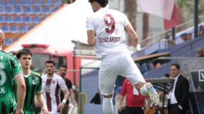 1.ligin düşmesi kesinleşen 2 ekibi arasındaki mücadele karşılıklı gollerle 1-1