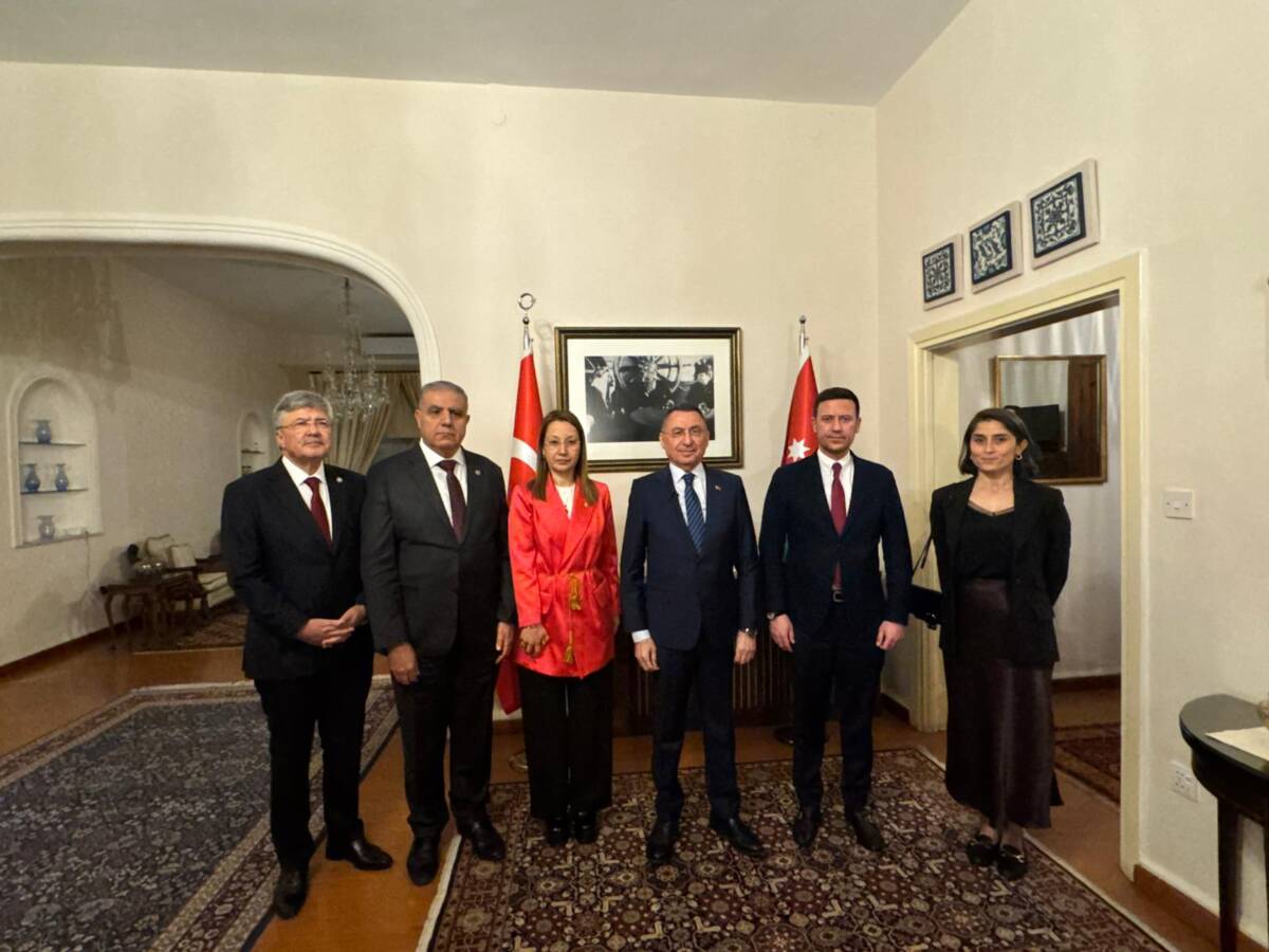 TBMM Dışişleri Komisyonu Üyesi ve CHP Hatay Milletvekili Mehmet Güzelmansur,