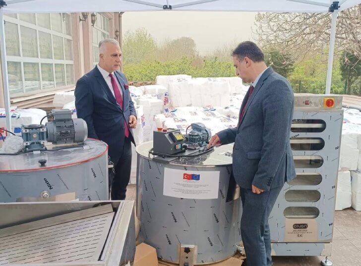 Hatay’da INSURE Projesi kapsamında arıcılara ekipman desteği sağlandı; hedef, üretimi