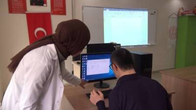 Hatay Büyükşehir Belediyesi (HBB), dijitalleşme hedefleri doğrultusunda eğitim alanında yeni