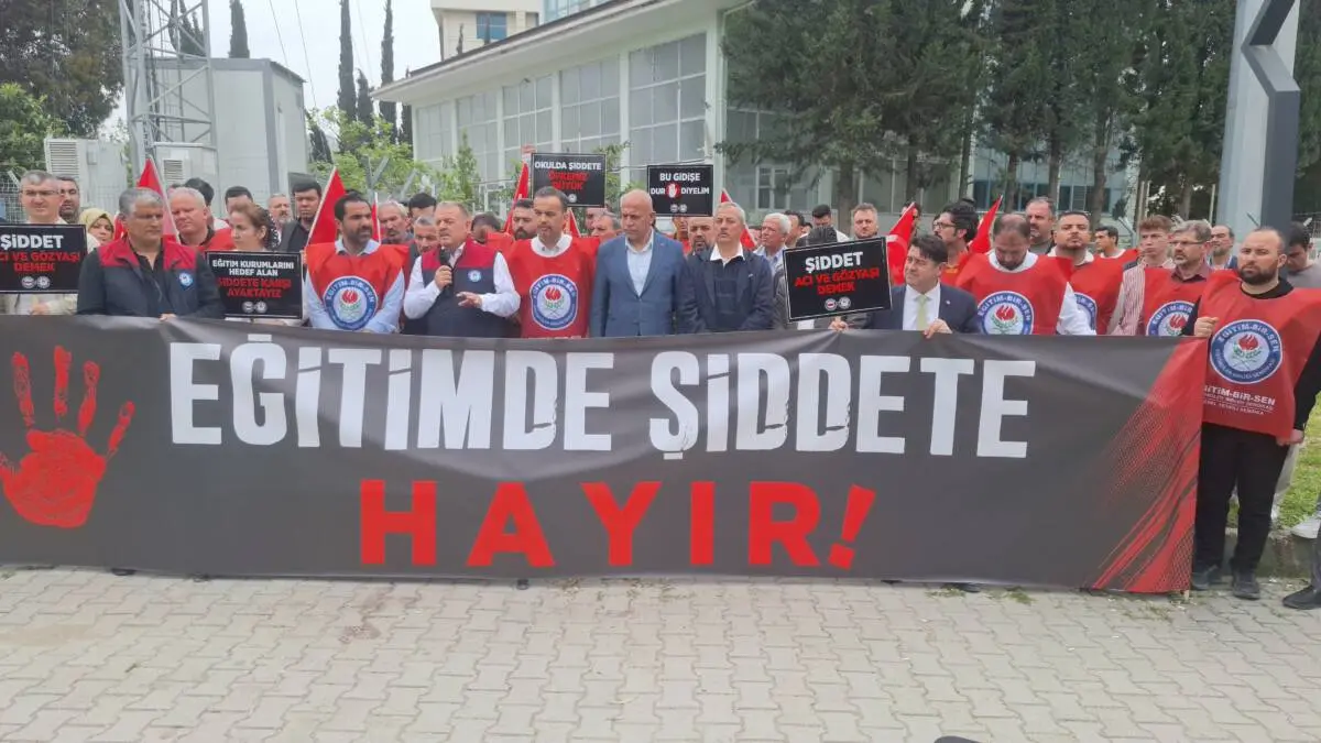 Memur-Sen Hatay Şubesi ve Eğitim-Bir-Sen, Şanlıurfa ve Kahramanmaraş’ta yaşanan saldırılara