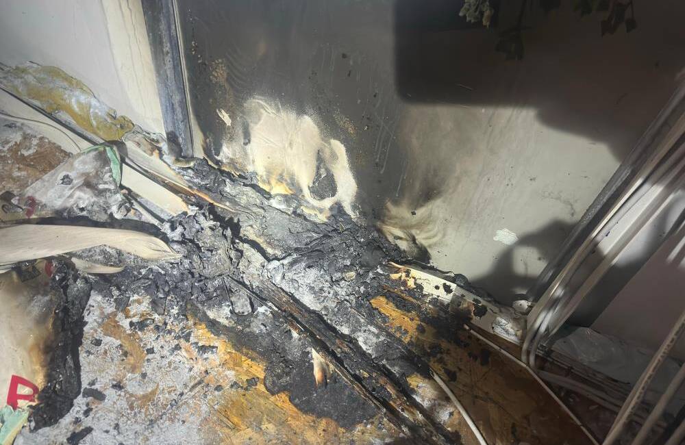 Hatay’ın İskenderun ilçesinde bulunan konteyner kentte çıkan yangın korku ve