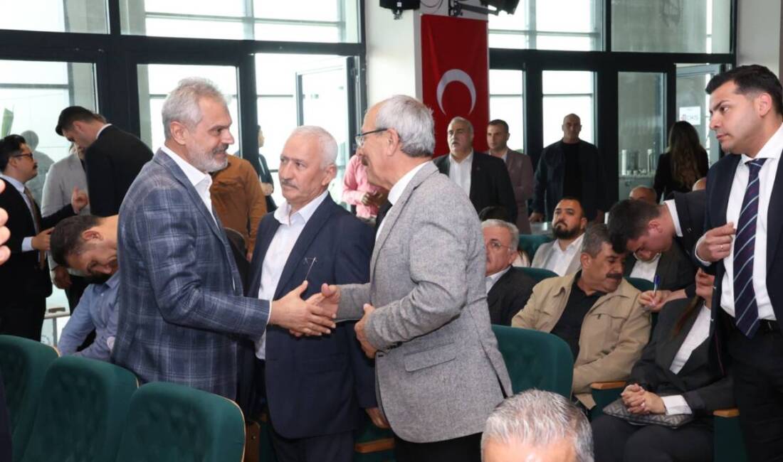 Hatay Büyükşehir Belediyesi (HBB) Meclisi’nde, deprem şehitleri ile devlet büyüklerinin