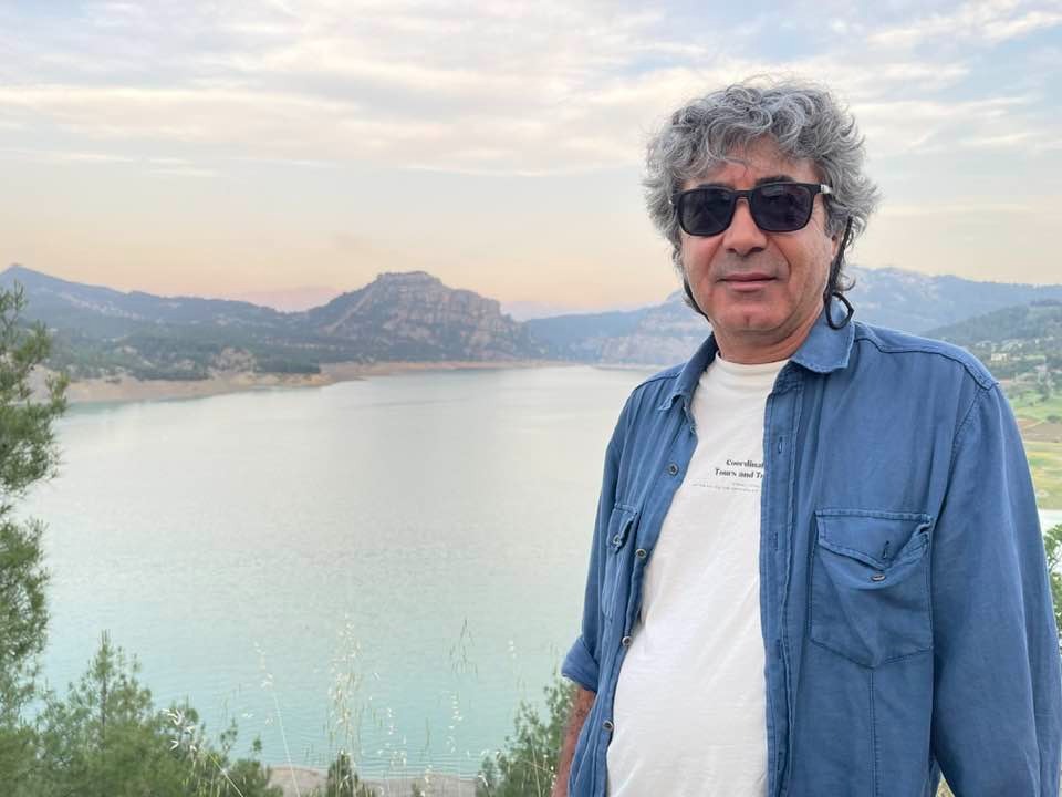 İskenderunlu gazeteci Akın Bodur, “Yerel Gazetecilik Ödülü”’ne layık görüldü. Ödül,