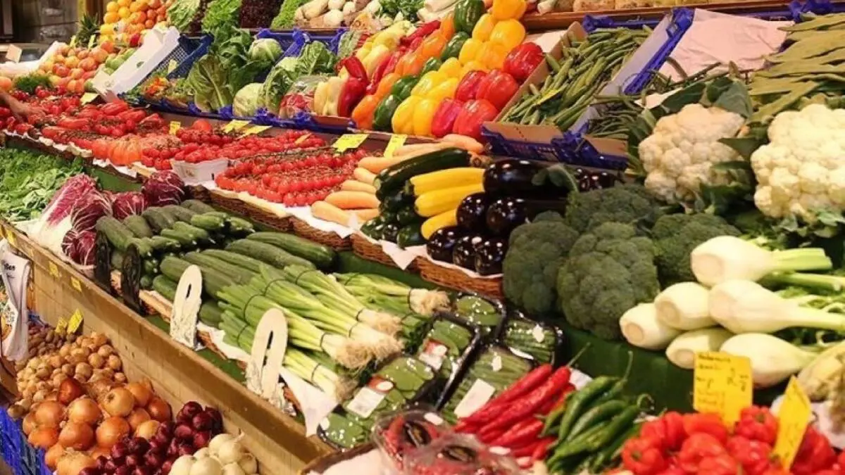 Mart ayında tarladan markete uzanan süreçte fiyatlar adeta katlandı; karnabahar,