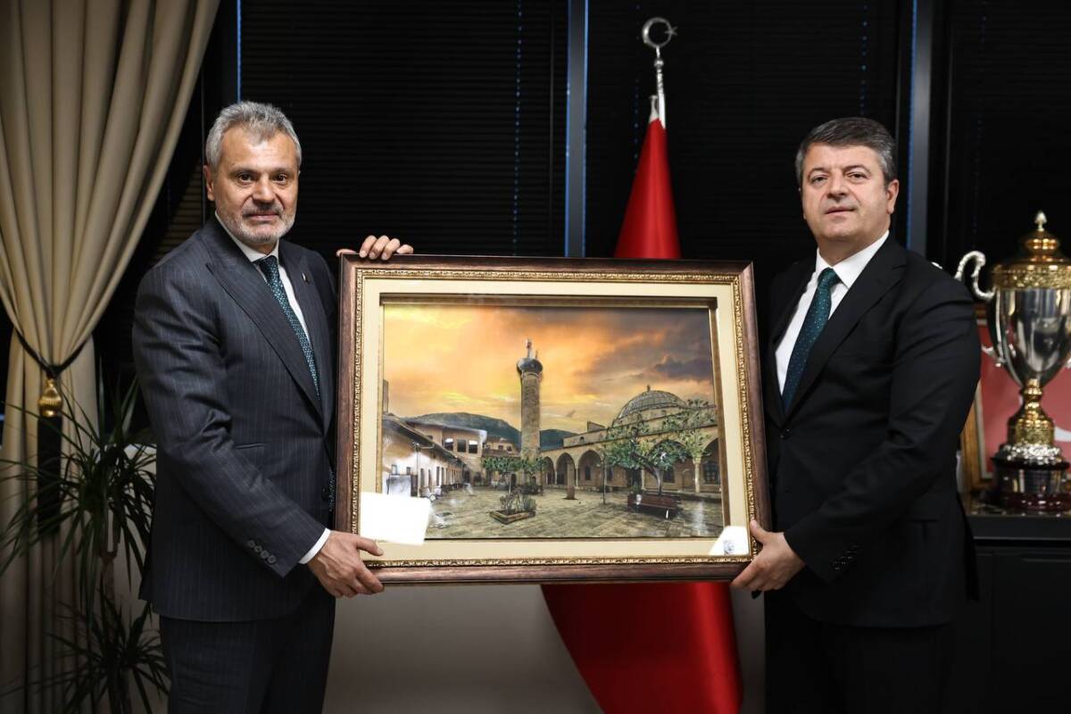 Adıyaman Belediye Başkanı Abdurrahman Tutdere, Hatay Büyükşehir Belediye (HBB) Başkanı