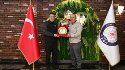 Hatay İl Emniyet Müdürlüğü’nde görev yapan 11 polis memuru, yaş