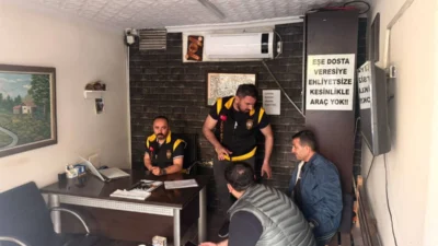 Hatay Emniyet Müdürlüğü, İskenderun genelinde gerçekleştirdiği denetimlerde ruhsatsız ve GPS