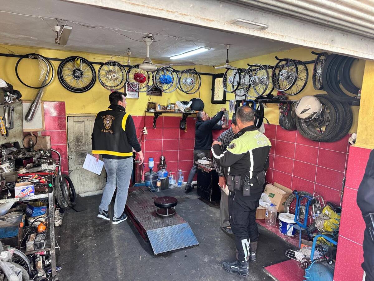 Hatay Emniyet Müdürlüğü ekipleri, motosiklet hırsızlığı olaylarının önüne geçilmesine yönelik