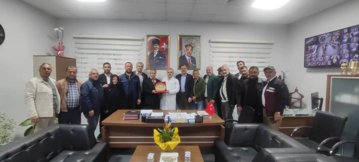 Muhtarlardan Defne Hastanesi’ne takdir Zziyareti