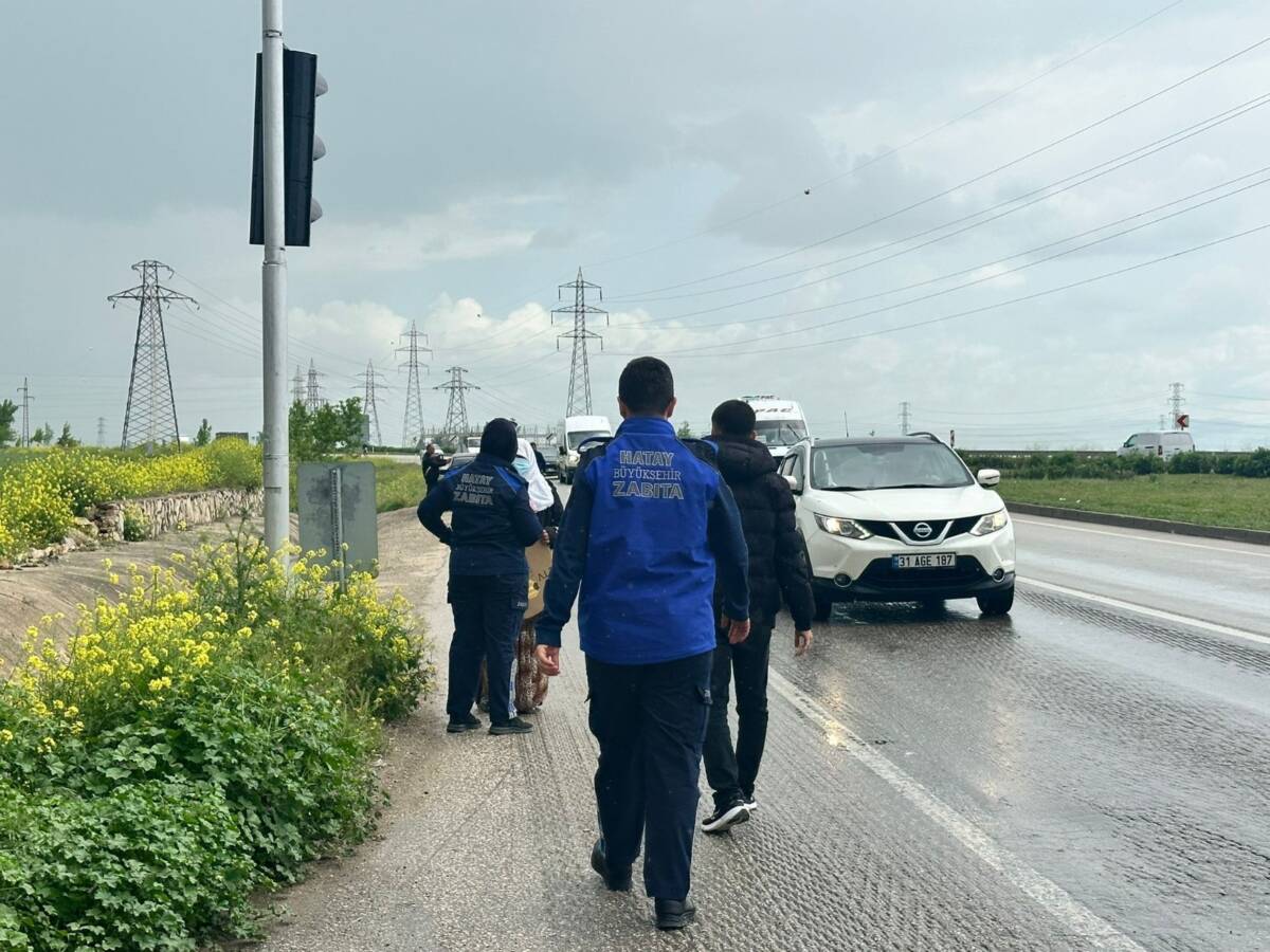 Hatay Büyükşehir Belediyesi (HBB), kent genelinde dilencilik faaliyetlerine karşı yürüttüğü