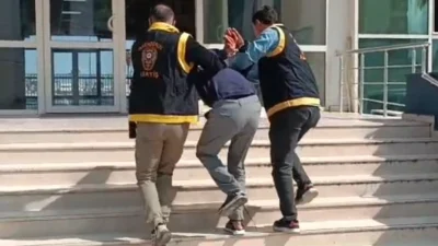 Hatay’ın İskenderun ilçesinde farklı noktalarda gerçekleşen bıçaklı saldırılarda 3 kişi