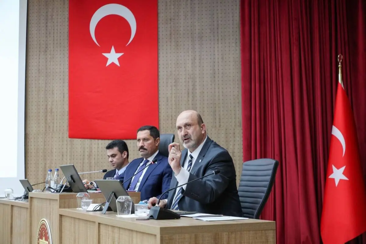 Geçtiğimiz günlerde Şanlıurfa ve Kahramanmaraş’ta yaşanan okullara yönelik saldırı olaylarının