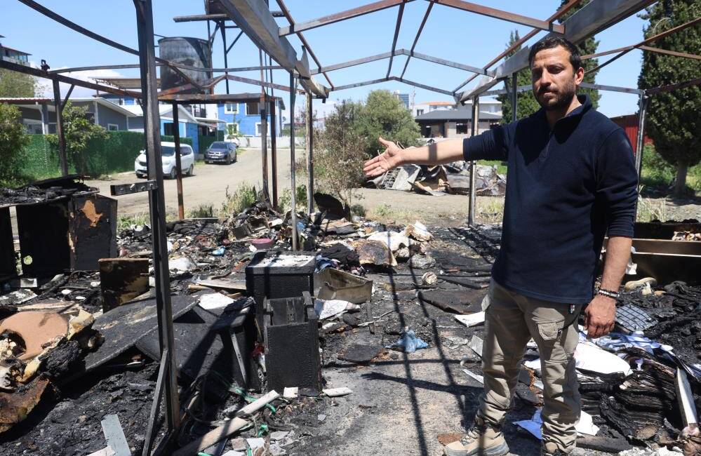 Hatay’ın Defne ilçesinde deprem sonrası yaşamını konteynerde sürdüren Karaçay ailesinin