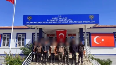 Hatay’da göçmen kaçakçılığına yönelik yürütülen denetimlerde önemli bir operasyon gerçekleştirildi.