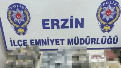 Hatay’da polis ekiplerinin gerçekleştirdiği denetimde bir markette çok sayıda kaçak