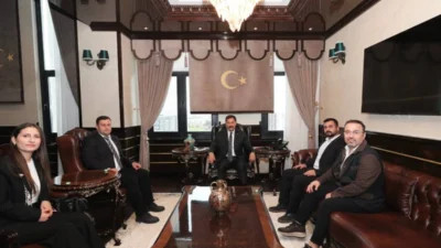 Hatay İnşaat Mühendisleri Odası’nın (İMO) yeni yönetimi, protokol ziyaretleri kapsamında