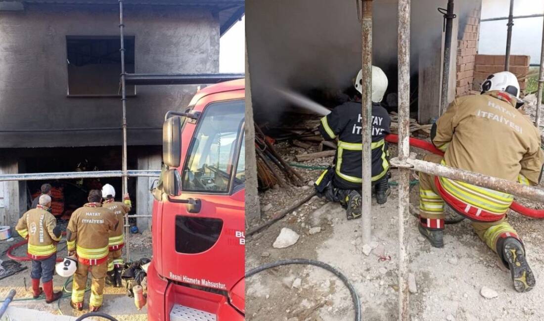 Yayladağı Karaköse Mahallesi’nde çıkan yangında bir müstakil ev tamamen yanarak