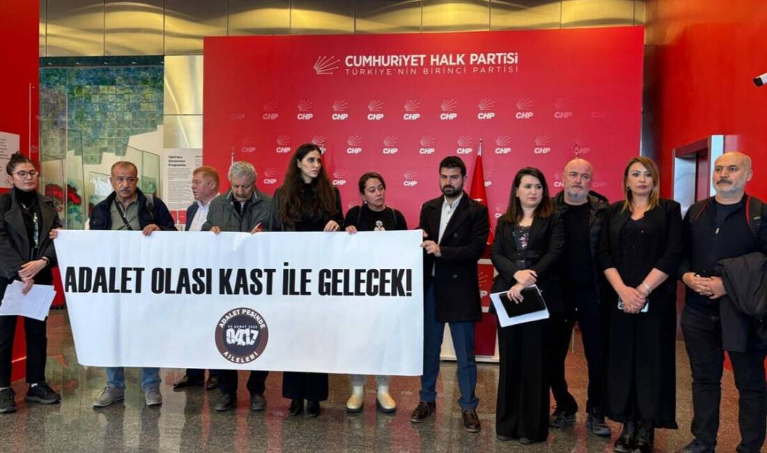 Adalet Peşinde Koşan Aileler Platformu üyeleri, uzun süredir devam eden