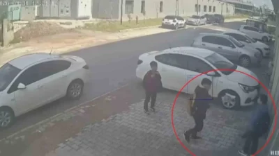 Hatay’ın Reyhanlı ilçesinde, daha 11 yaşında olan bir çocuk, okul