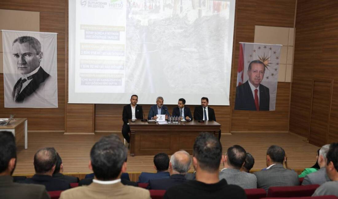 Hatay Büyükşehir Belediye Başkanı Mehmet Öntürk, il genelinde sürdürdüğü istişare