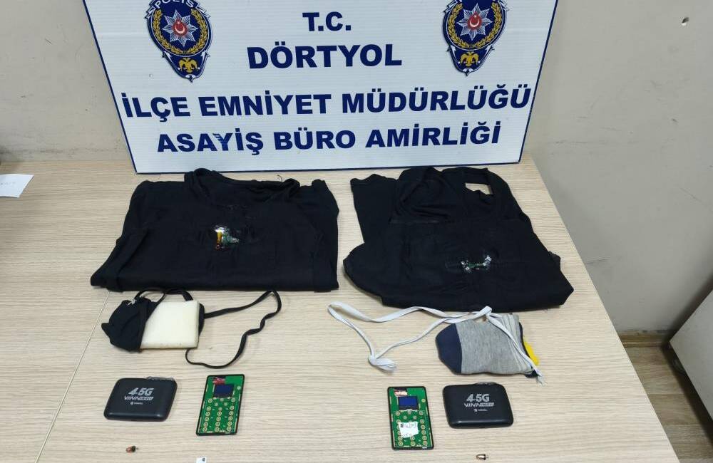 Hatay’ın Dörtyol ilçesinde Motorlu Taşıt Sürücü Kursu sınavına teknolojik kopya