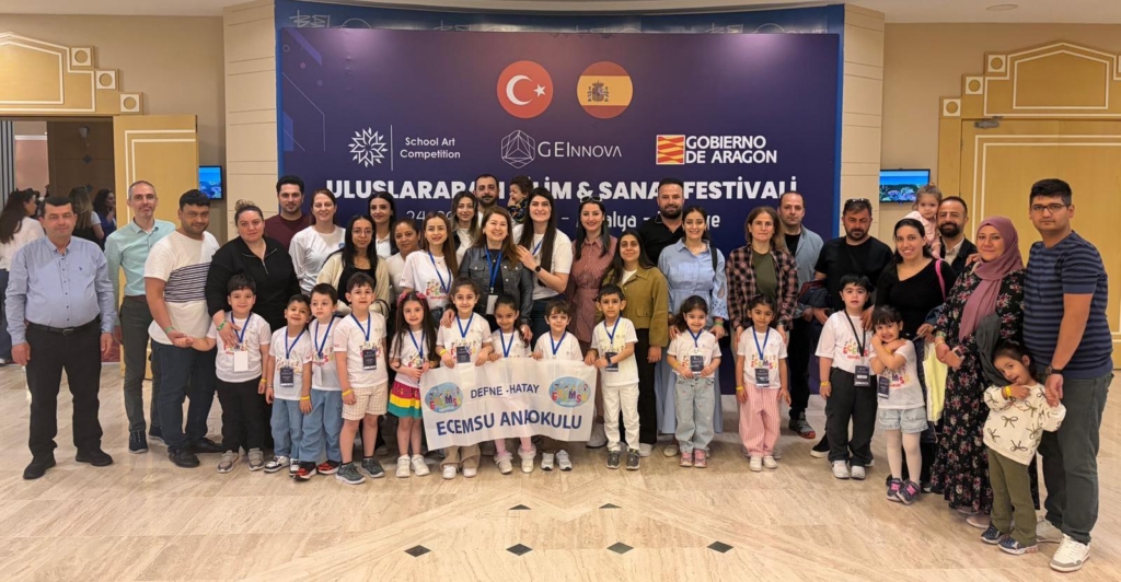 Antalya’da düzenlenen School Art Competition Uluslararası Sanat Yarışması’nda önemli dereceler