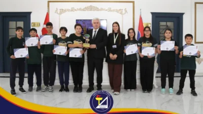 İskenderun’daki özel eğitim kurumlarından Yükseliş Koleji, robot yarışmasında dereceye giren