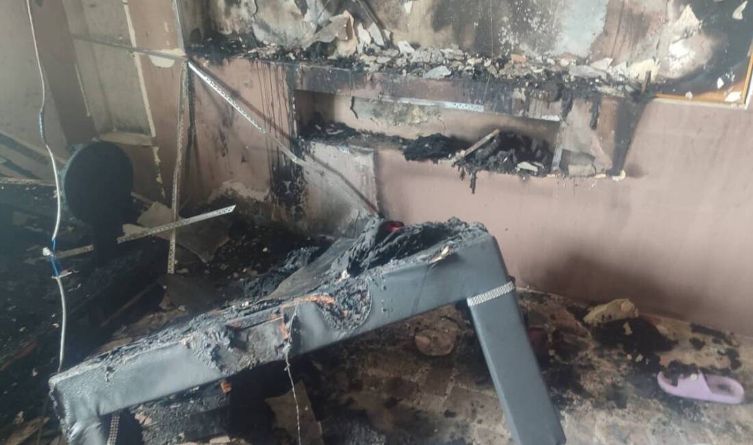 Hatay’ın Antakya ilçesine bağlı Üçgedik Mahallesi’nde çıkan yangın, deprem felaketinin