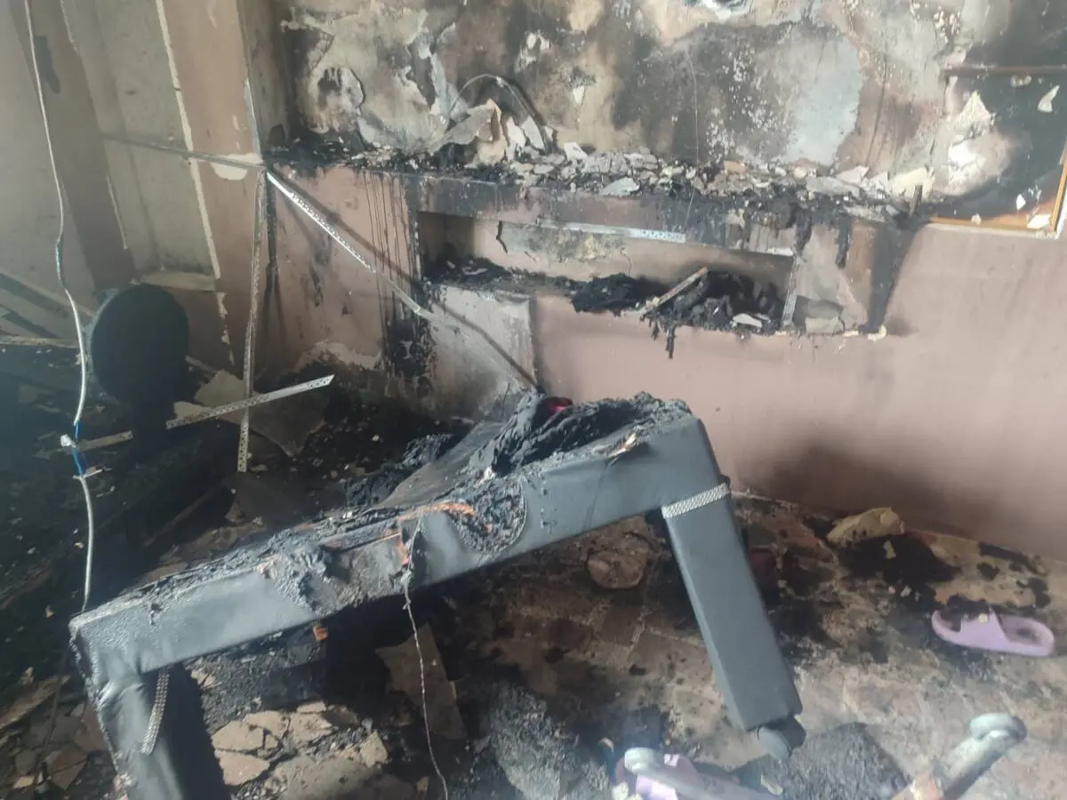 Hatay’ın Antakya ilçesine bağlı Üçgedik Mahallesi’nde çıkan yangın, deprem felaketinin