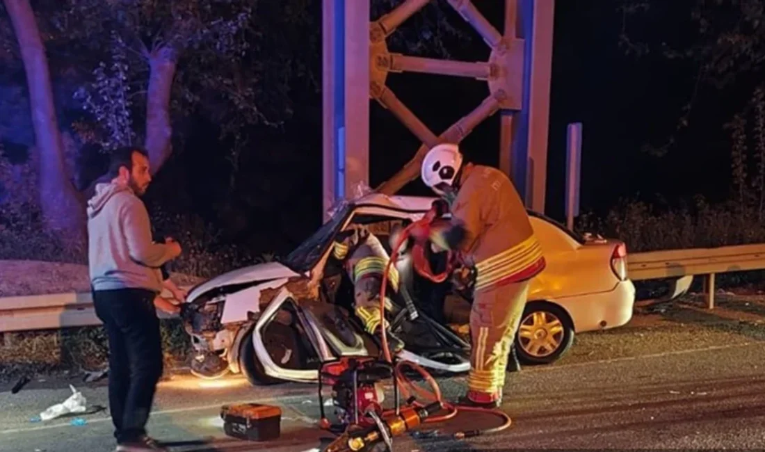 Hatay’ın Belen ilçesinde iki otomobilin çarpışması sonucu meydana gelen kazada