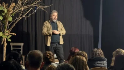 Hatay’da depremin yaraları sarılmaya çalışılırken, sanat yeniden ayağa kalkmanın en