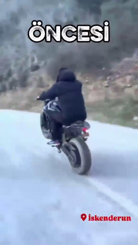 Hatay’ın İskenderun ilçesinde motosikletiyle tehlikeli akrobatik hareketler yaparak bu anları