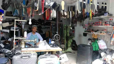 Hatay’ın Antakya ilçesinde yaşayan 54 yaşındaki ayakkabı ustası Ahmet Kavi,