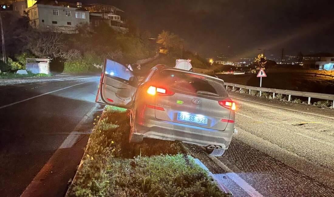 Hatay’ın Belen ilçesinde SUV tipi araç ile otomobilin çarpıştığı kazada