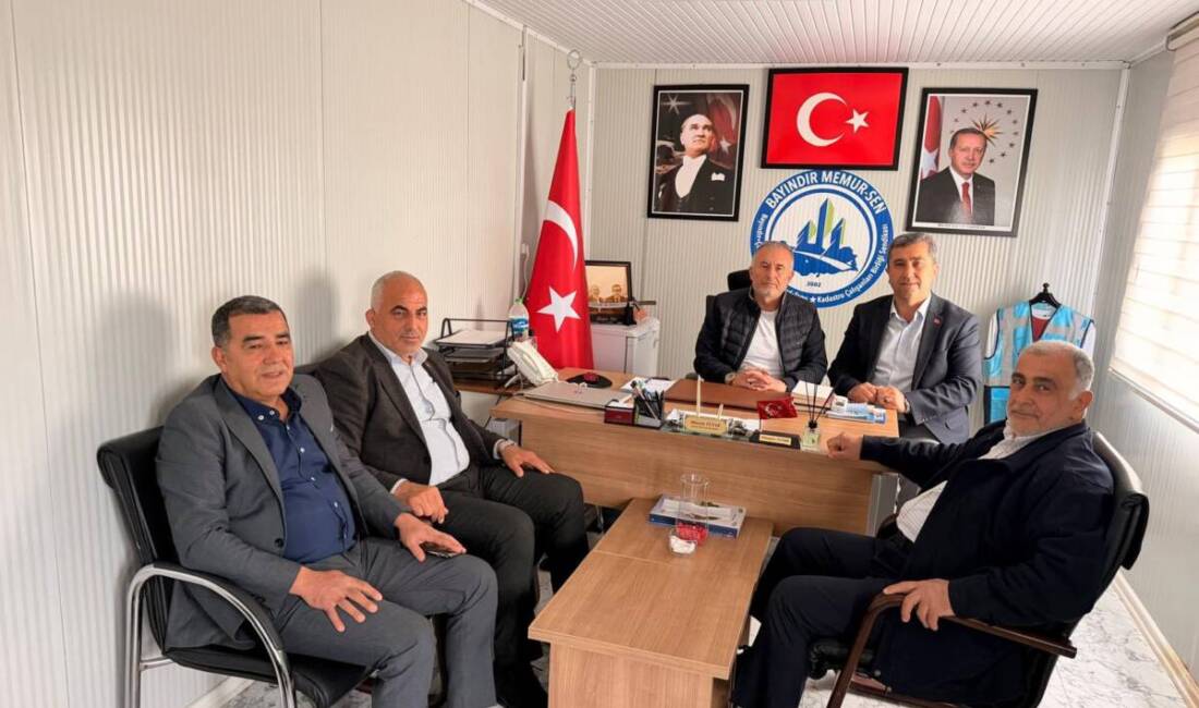 Samandağ’da AK Parti İlçe Teşkilatı, Bayındır Memur-Sen Hatay Şube Başkanlığı’nı