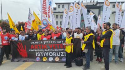 Şanlıurfa’nın Siverek ilçesinde yaşanan silahlı saldırının ardından Antakya’da bir araya