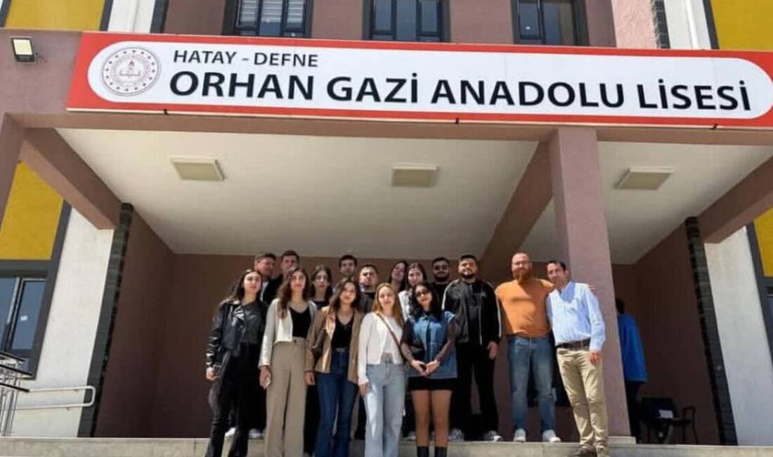 “Asrın felaketi”nin yaraları sarılmaya devam ederken, Hatay’da yürek ısıtan bir