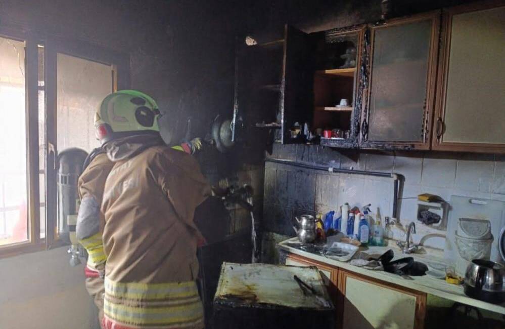 Hatay’da itfaiye ekipleri, aynı gün içinde yaşanan iki ayrı olayda