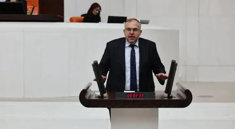 Saadet Partisi Hatay Milletvekili Necmettin Çalışkan, deprem sonrası Hatay’da esnafın