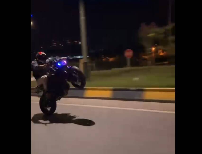 Hatay’da sosyal medya platformlarında paylaşılan görüntüler üzerine bir motosiklet sürücüsünün
