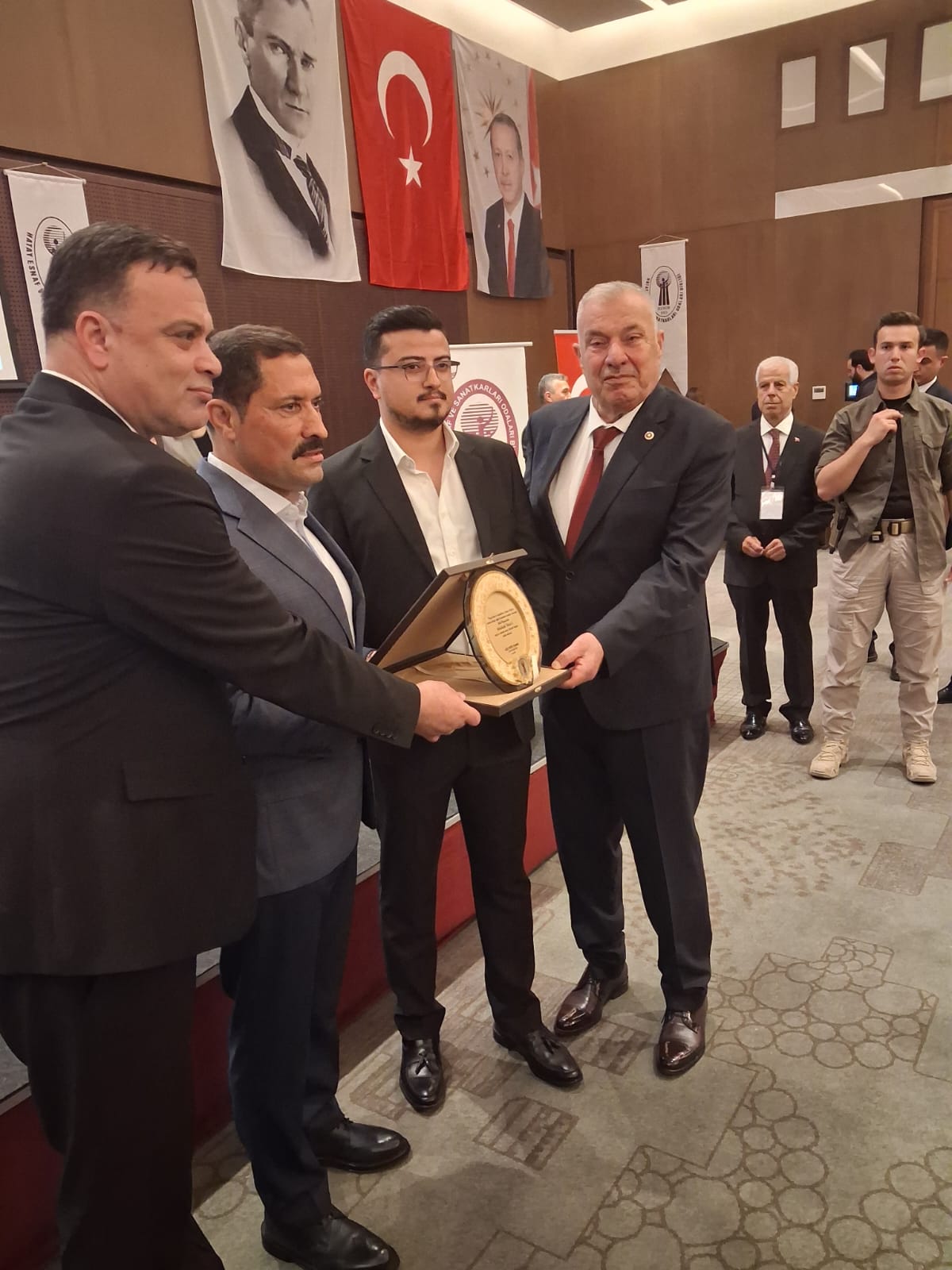 Hatay Esnaf ve Sanatkârlar Odaları Birliği Olağan Genel Kurulu’nda mevcut